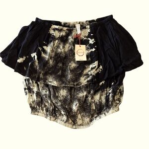 RAGA off the shoulder Top NWT